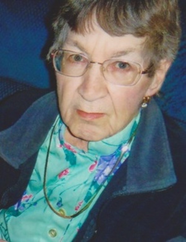 Carolyn Ruth Molesworth Obituary