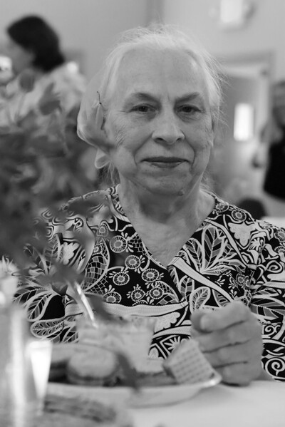 Olena Chekachkova Obituary